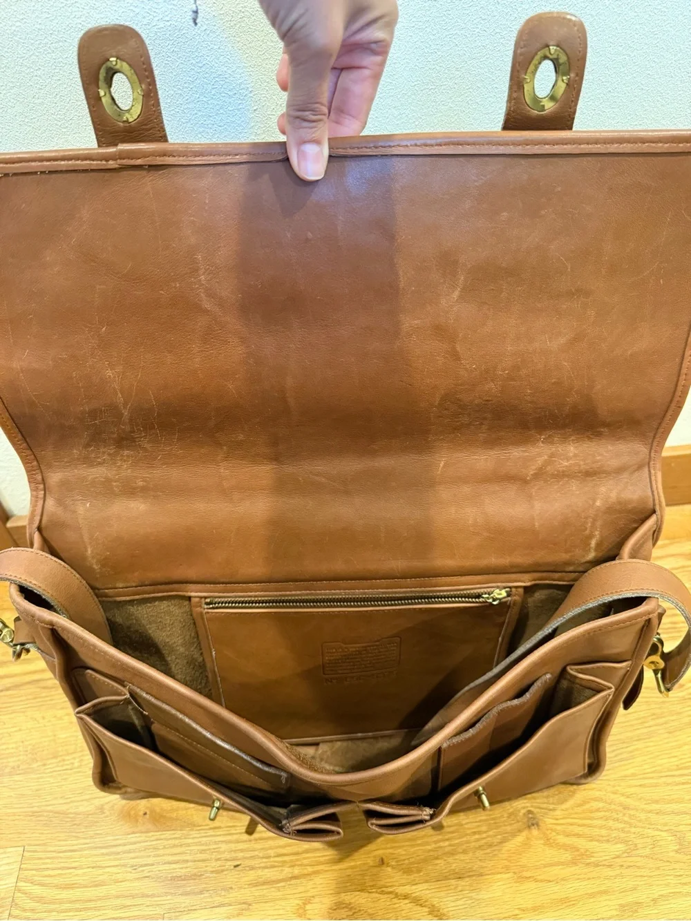vintage Coach Prescott briefcase in British tan leather 5275